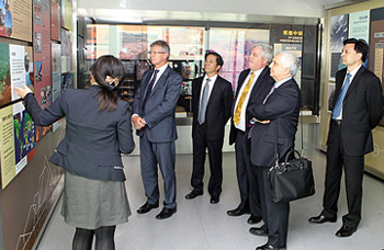 From left: Zhang Zhuo, Minister Marmion, Wu YongSheng, Director General Sellers, Colin Edwardes, Pan Wenliang.